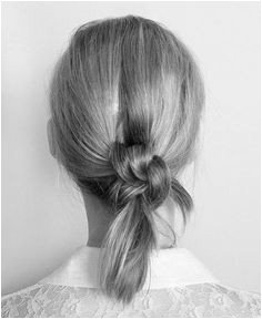 Knotted Mom Hairstyles Ponytail Hairstyles Updo Layered Hairstyles Knot Ponytail Hair