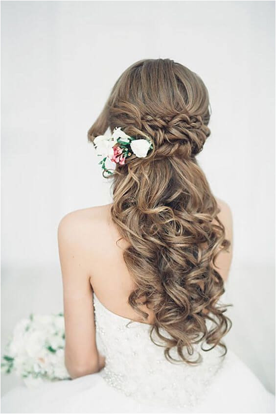 40 Popular Wedding Hairstyles for Brides Bridesmaids and Guests