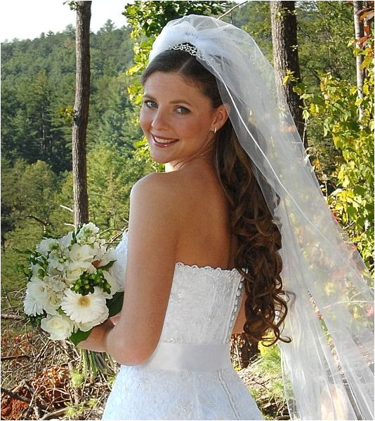 Updos With Headbands For Bride Long length bridal veil with tiara and down hairstyle