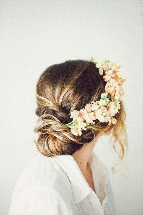 Acconciature da sposa boho chic Look da sposa boho chic Hairstyles Pinterest