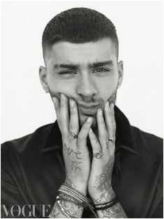 Zayn para British Vogue en fotos de Scott Trindle