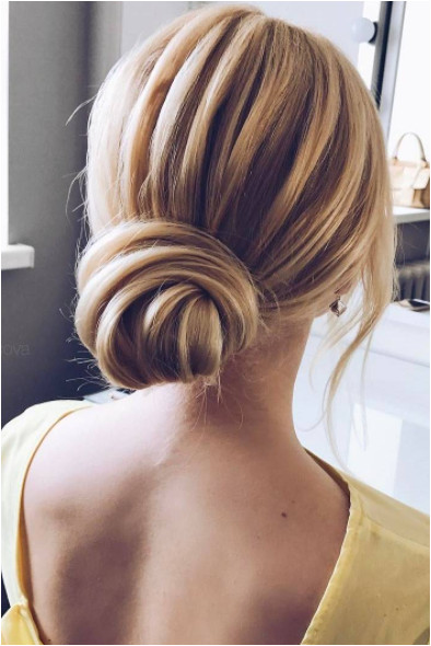 15 Dreamy Undone Updo Hairstyles For Any Special Occasion