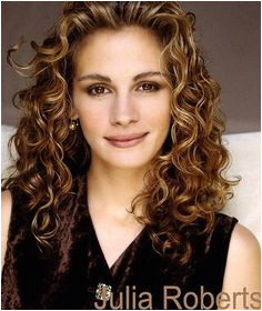 natural curly hairstyles Julia Roberts Cheveux Sains Long Hairstyles Long Curly Haircuts Layered