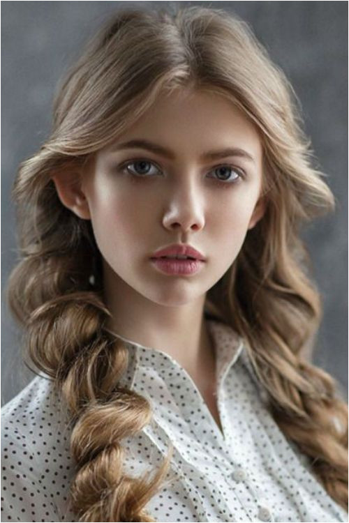 Magnificent Rolled Braided Long Hairstyles 2019 for Teenage Girls to Consider This Year