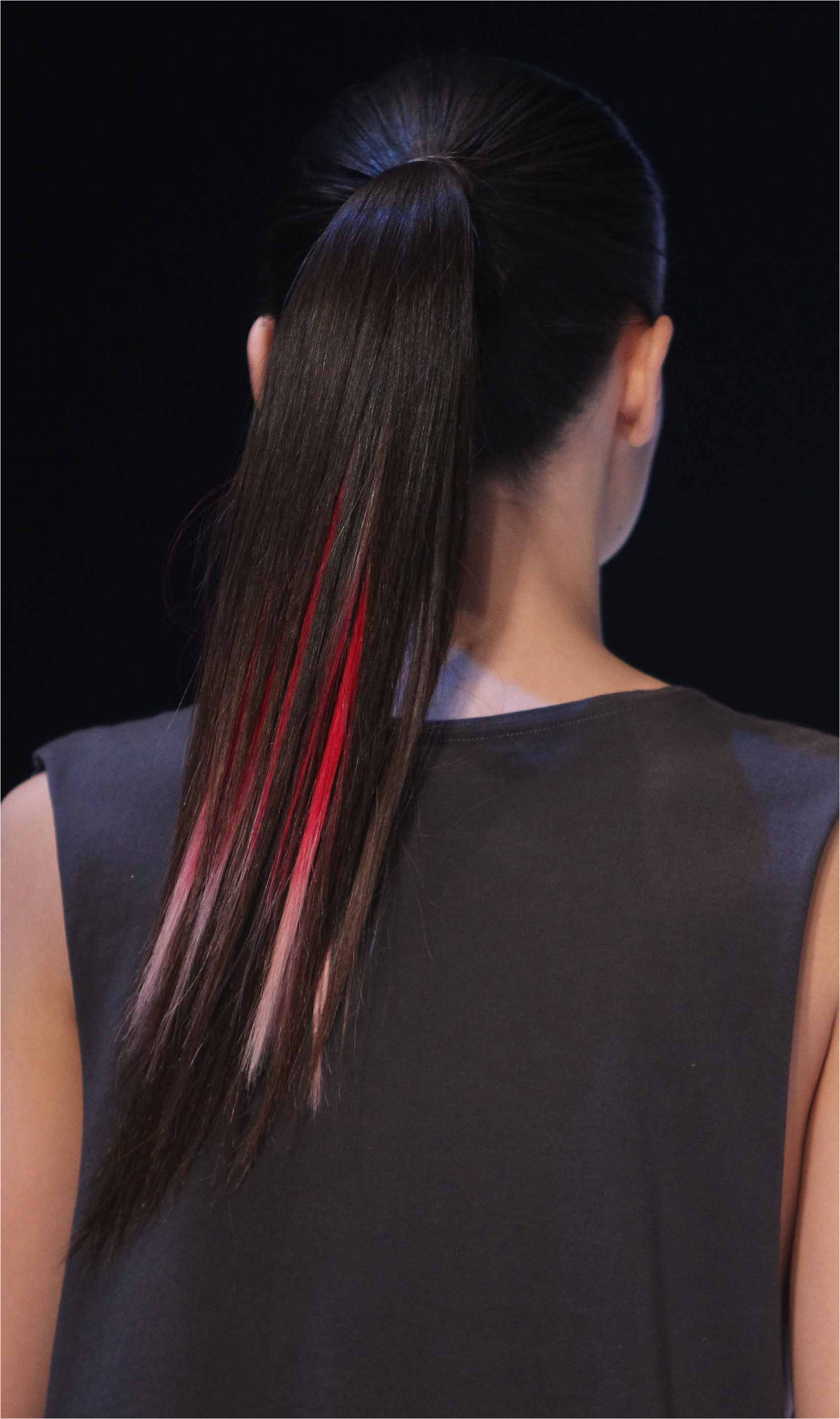 dip dye ponytail 56a0841c3df78cafdaa25d0b