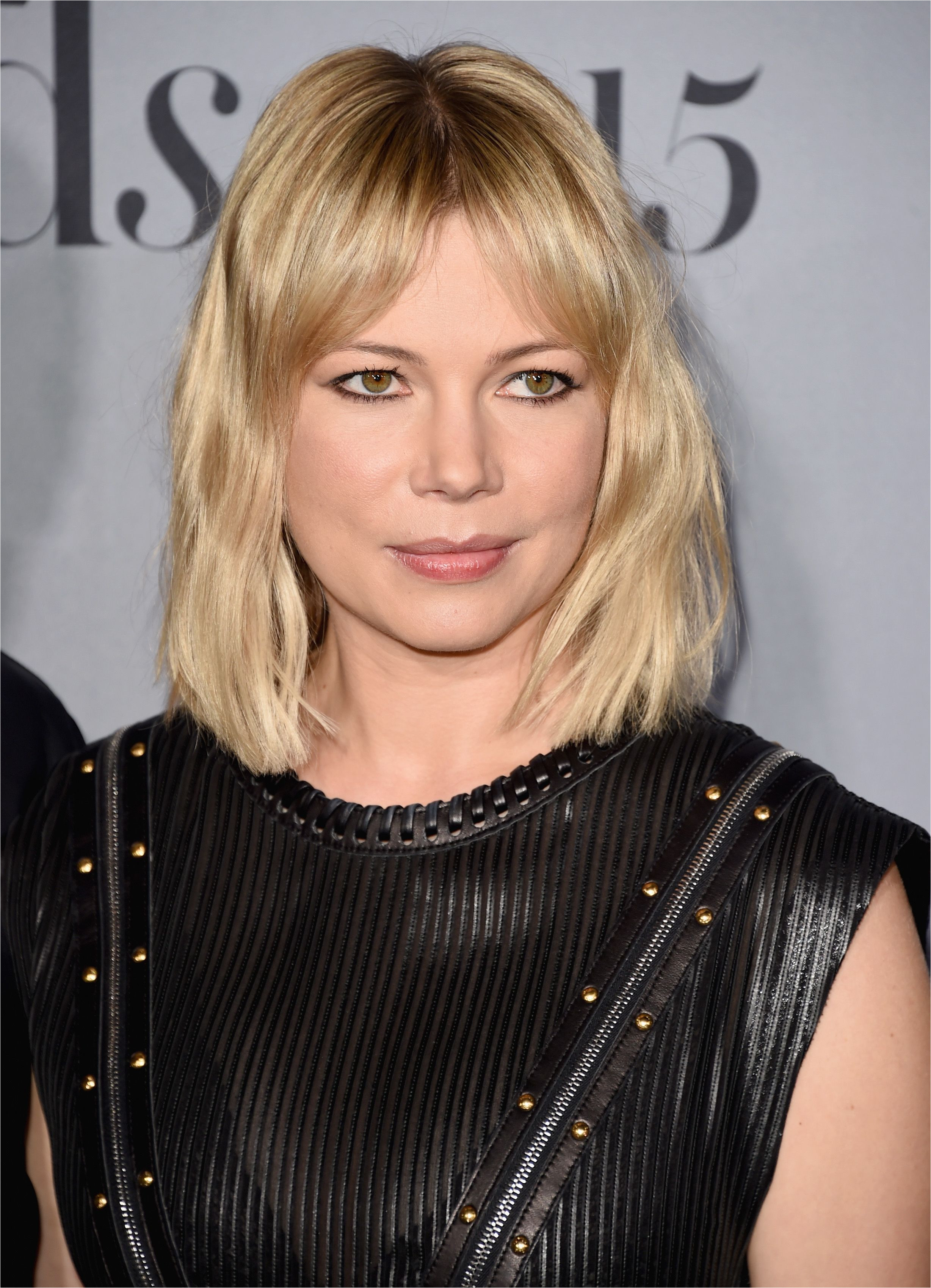 No your hair should not actually be broken But if you ve already mastered the bob for a few seasons like Michelle Williams freshen it up with trendy