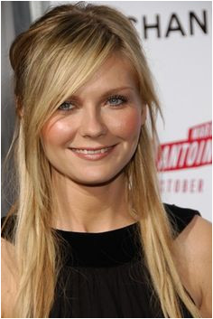 LOVE half up long side swept bangs pulled from low on forehead edgy layers and bangs kirsten dunst Goals for my thin hair