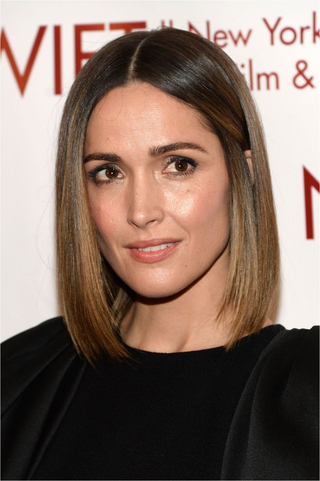 Rose Byrne long bob haircut