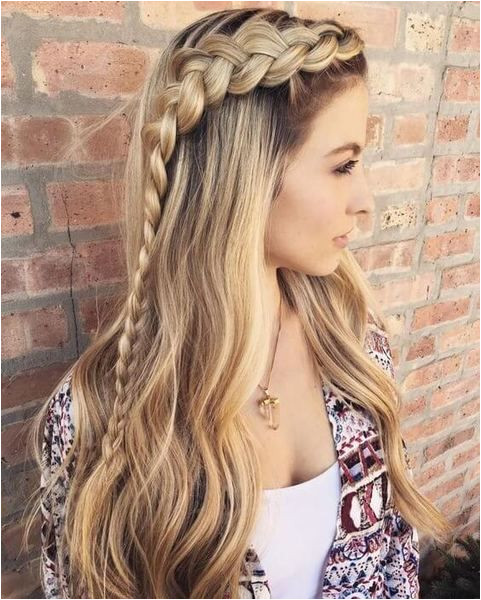 Long side braid might be a great hairstyle for dancing all night long Choose some open space wavyhair hairstyle
