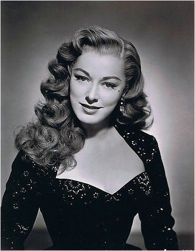 1940s hairstyles for long hair 40s Hairstyles For Long Hair And How To Do Them