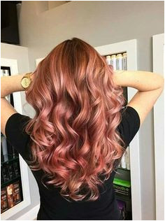 Hair cut style wave red Rose Hair Color Rose Gold Hair Brunette Red Hair