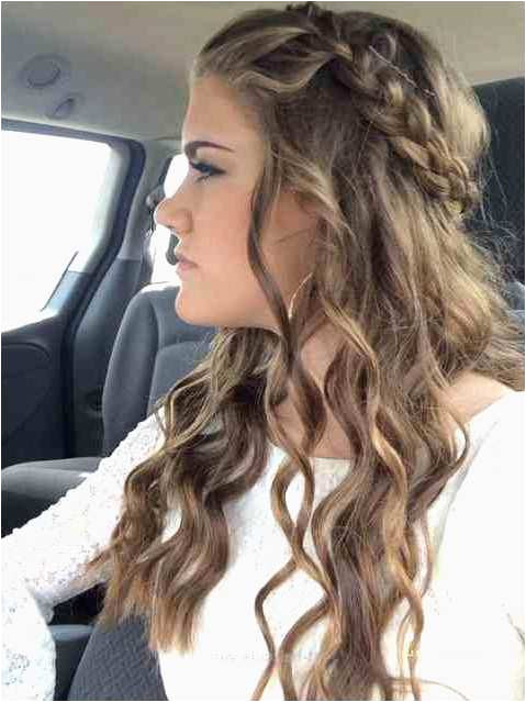 Cool Hairstyles for Girls with Medium Hair Best Elegant Easy Hairstyle for Long Hair