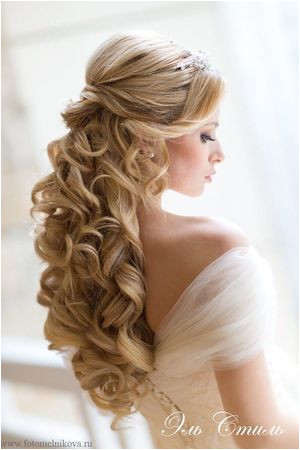bridal look wedding hairstyle and make up By ELSTILE Love the off the shoulder dress too