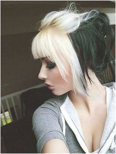 Edgy Chic Emo Hairstyles for Girls