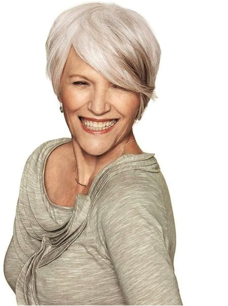Chic Hairstyles for Women Over 60