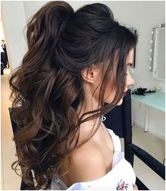 Curly half up by Elstilespb BouffantHairHalfUp Quince Hairstyles Thick Hair Hairstyles Wedding