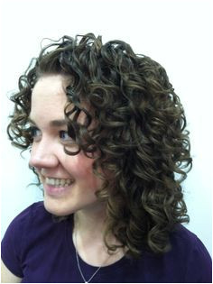 Curly girl cut is done on dry hair and then restyled and edited robinsjoblomhair