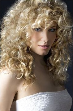 Those of us with naturally curly hair Hair inspiration hairstyles of 2011