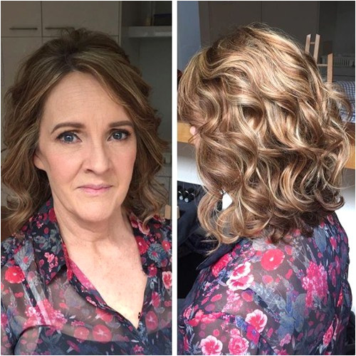 curly mother of the bride hairstyle for medium hair