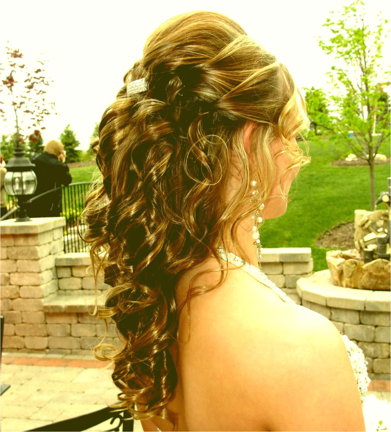 Prom Hairstyles For Short Hair Half Up Half Down Odmalicka Pertaining To Bob Hair Inspirations