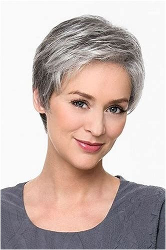 Resultado de imagen de short hair styles for women over 50 gray hair