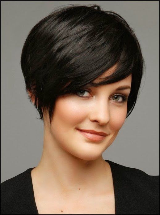 Beautiful Women Hair with Round Faces