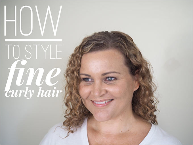 How to style fine curly hair