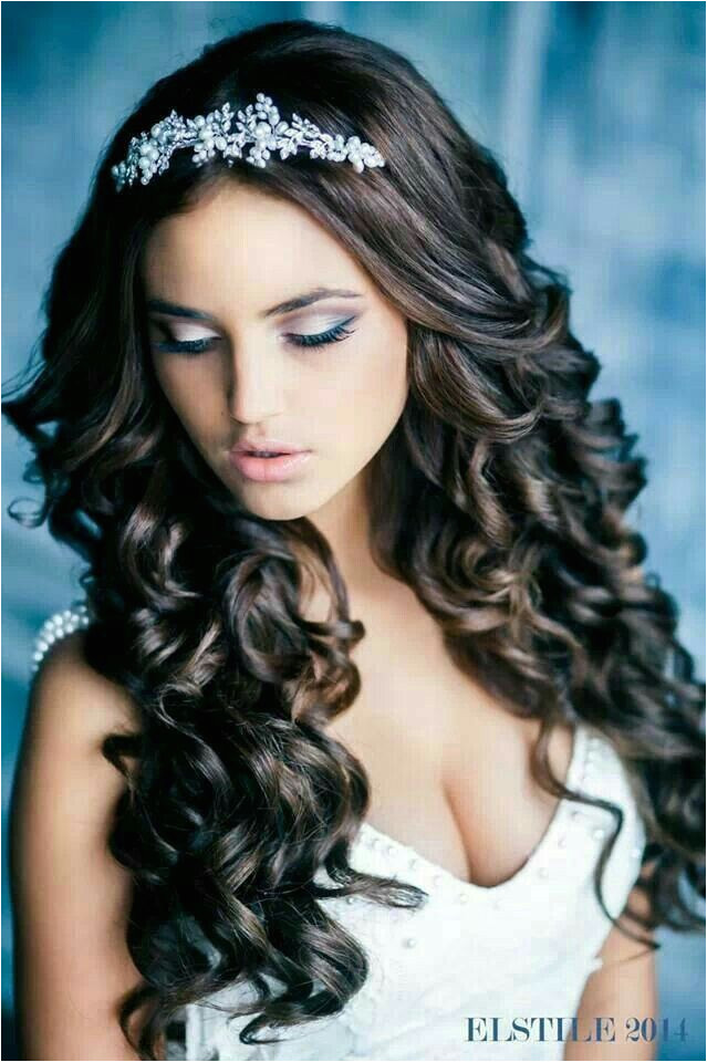 Hairstyles For Sweet 16 Wedding Hairstyles For Curly Hair Party Hairstyles Curled Hairstyles