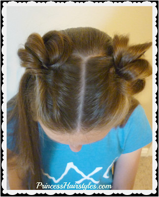 New super easy way to make space buns