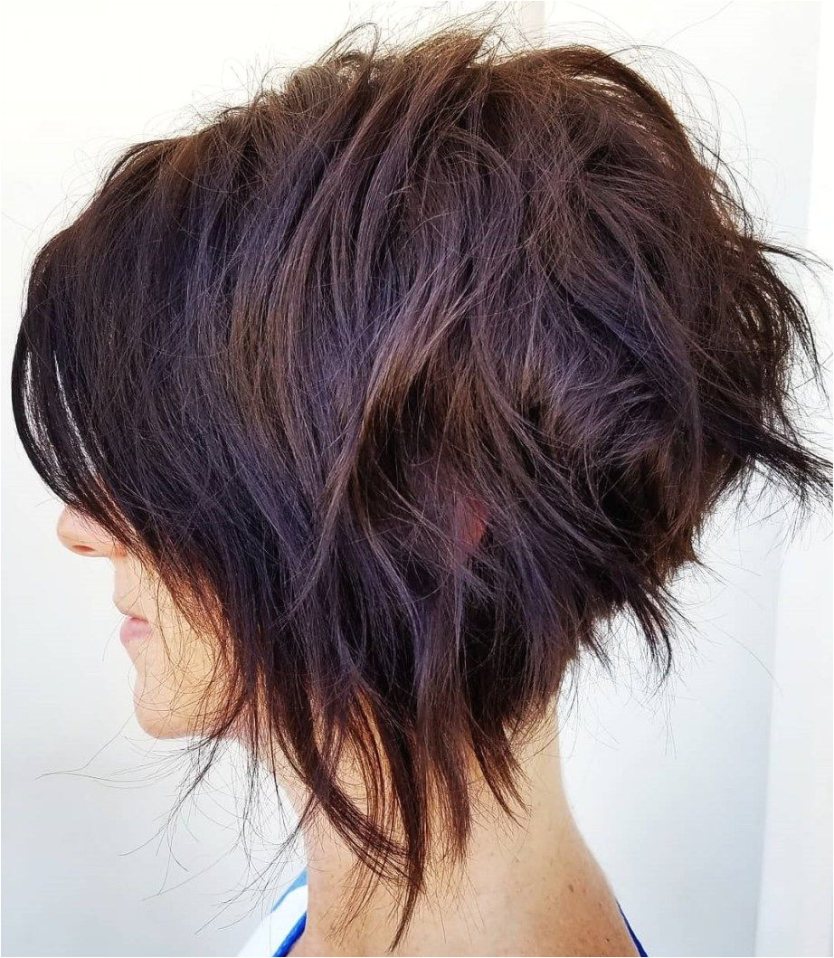 Messy Shaggy Inverted Bob with Subtle Highlights