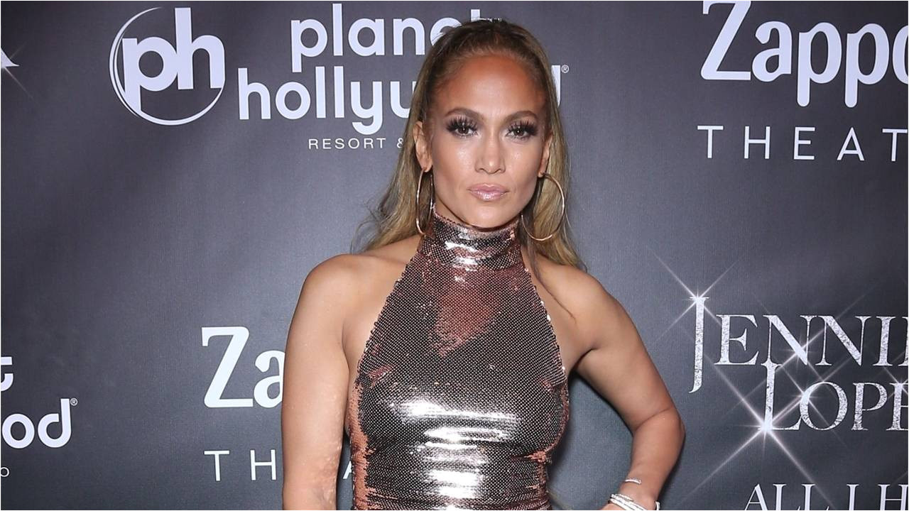 Jennifer Lopez Says It s Easier to Date Alex Rodriguez Than Ben Affleck