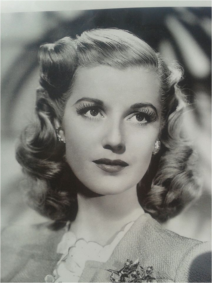 1940s Hairstyles For Women s To Try ce In Lifetime