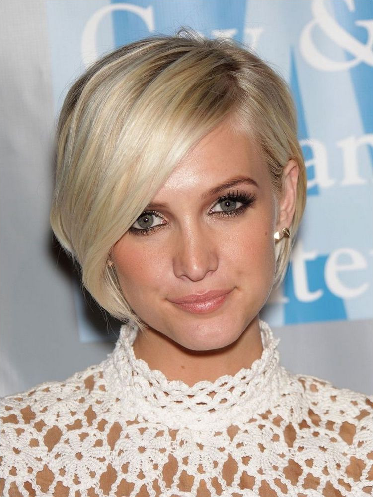 Awesome Short Hairstyles for Oval Faces