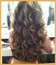 Brown Amp Blonde Smokey Curls Hairstyles And Beauty Tips Beautiful Curls Body Wave Perm Hair Styles