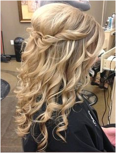 Half up half down romantic country rustic wedding hairstyle curly Country Hairstyles Down Curly Hairstyles