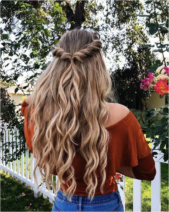 Easy half up half down hairstyle easy half up hairstyle in 1 min boho hairstyle hairstyle for long hair boho hairstyles chic hairstyle ideas boho hairstyles