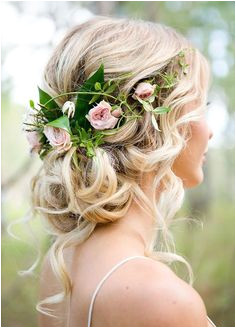 11 Effortlessly Romantic Wedding Hairstyles