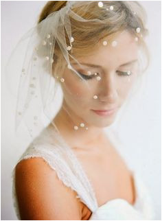 10 Pretty Perfect Polka Dot Veils