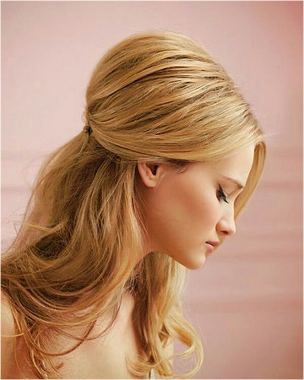 Ready to style your own wedding hair Take this tutorial with Andre Rodman a stylist at Frederic Fekkai salon in New York City and see how simple and