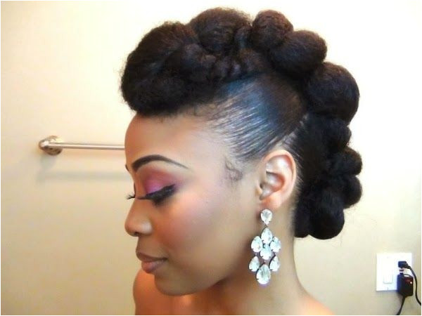 7 Pretty Perfect Natural Hairstyles for Black Brides