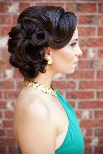 Retro updos for long hair photo 1 Every Princess needs pretty things for a Ball