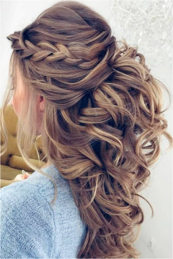 19 Stylish Wedding Hairstyles to Brighten up Your Big Day wedding hairstyles