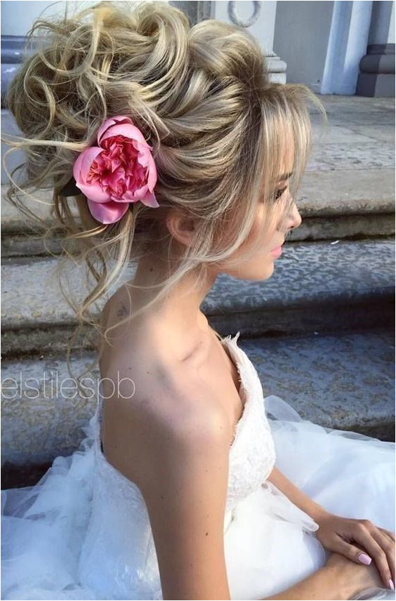 30 Gorgeous Wedding Hairstyles for Long Hair blonde