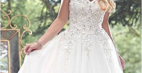 Best Hairstyle for Strapless Wedding Dress 73 Unique Wedding Hairstyles for Different Necklines 2017