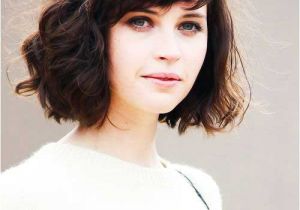 Bob Haircut for Thick Wavy Hair 15 Messy Bob with Bangs