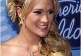 Carrie Underwood Hairstyles Half Updos American Idol Celebrity Carrie Underwood Long Curly Half Updo Hair