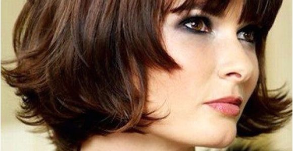 Chin Length Pixie Hairstyles Cute Chin Length Hairstyles for Short Hair Bob with Blunt Bangs