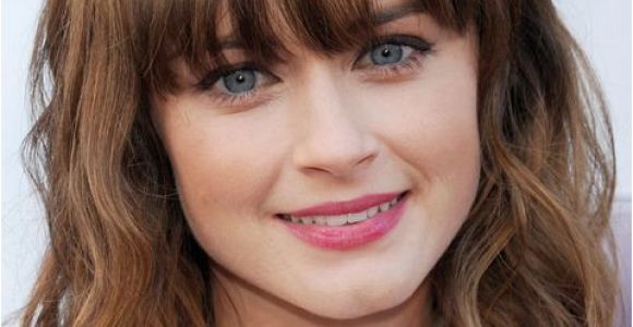 Cute Hairstyles if You Have Bangs 35 Best Hairstyles with Bangs S Of Celebrity Haircuts with Bangs