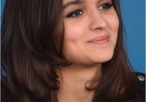 Cute Hairstyles Of Alia Bhatt Nice Hair Alia Bhatt Cute