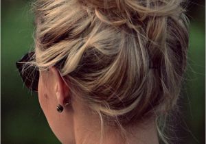 Cute Sloppy Hairstyles Loose Bun Hair Designs for Your Holiday Pretty Designs